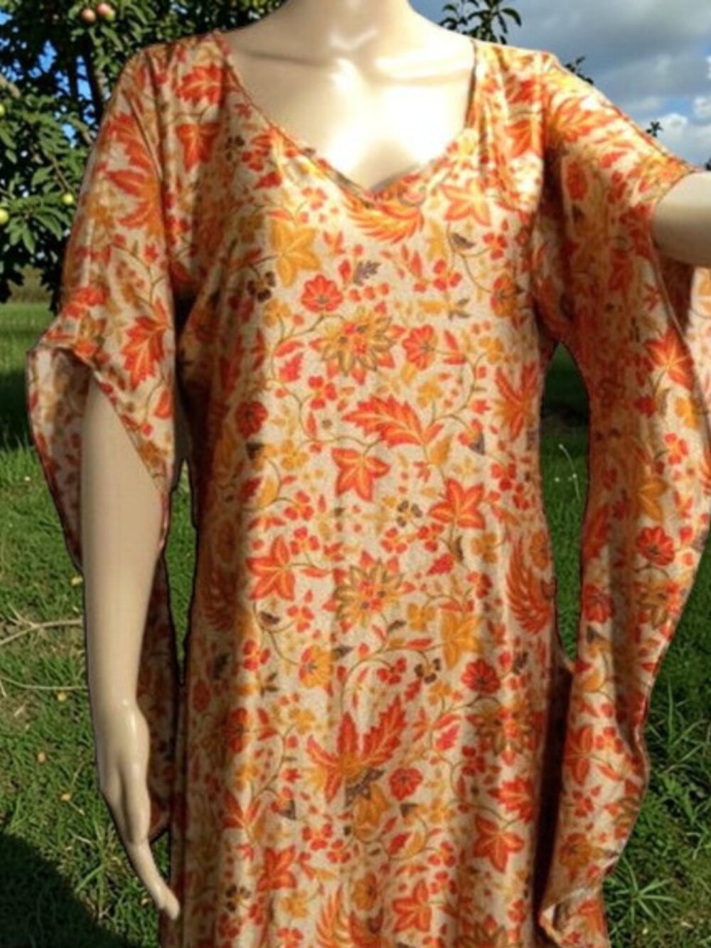 NEW Unusual Kimono Sleeve Boho Dress